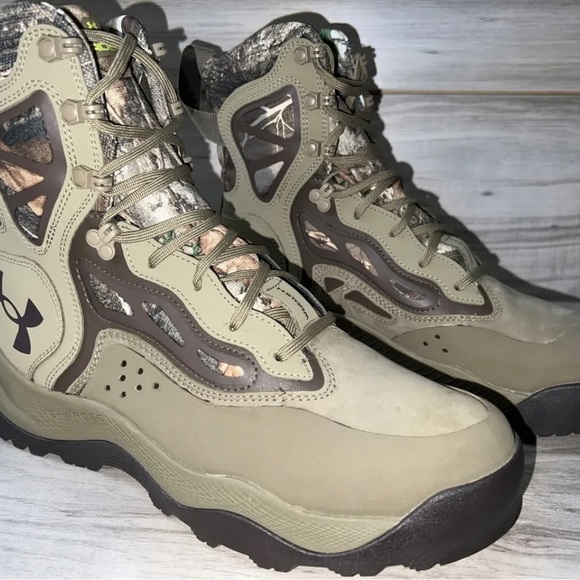 Mens Under Armour Charged Raider Waterproof Camo boots size 13 
New without box - Picture 2 of 10